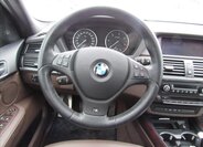 BMW X5 Kombi 3,0 l 225 kw