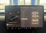 Tesla Model 3 Sedan / Limuzína 0,0 366 kw