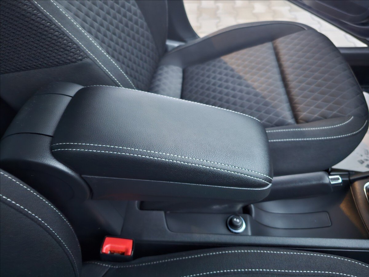 Škoda Rapid Hatchback 999,0 81 kw