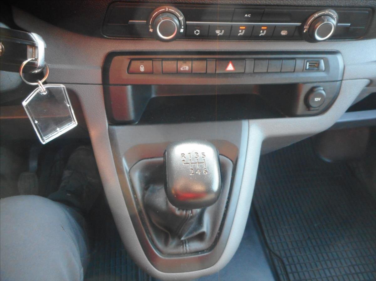 Opel Vivaro Ostatní 2,0 l 106 kw