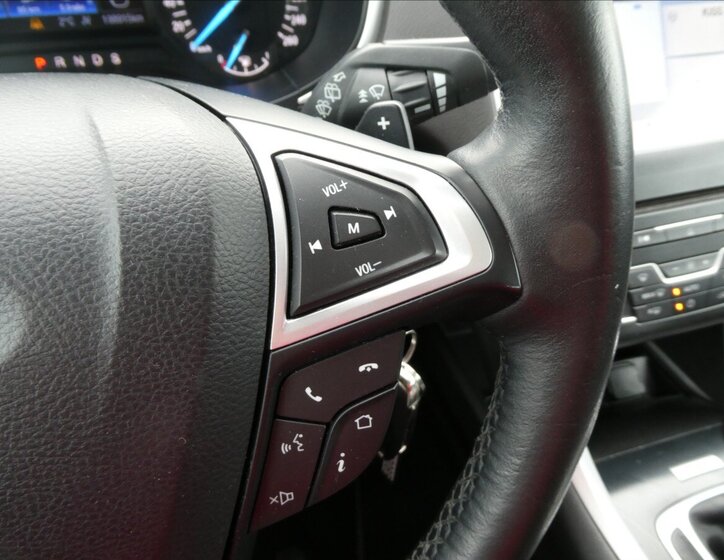 Ford Mondeo Kombi 2,0 l 110 kw