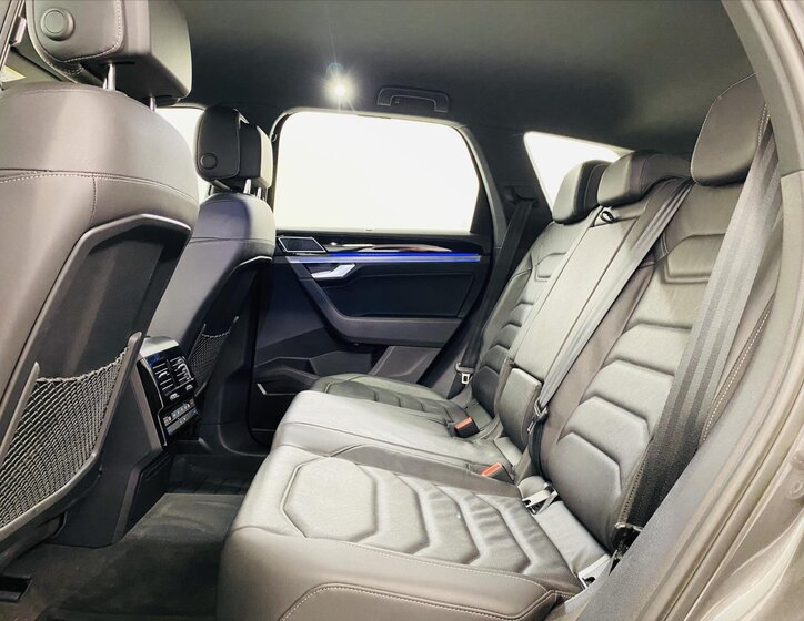 Volkswagen Touareg Kombi 3,0 l 210 kw