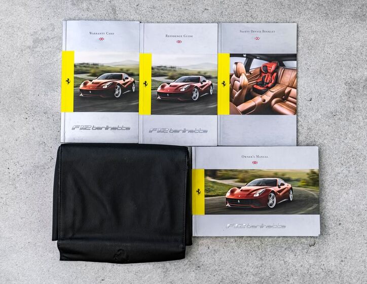 Ferrari F12 Berlinetta 30