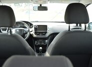 Peugeot 208 Hatchback 1,4 l 50 kw