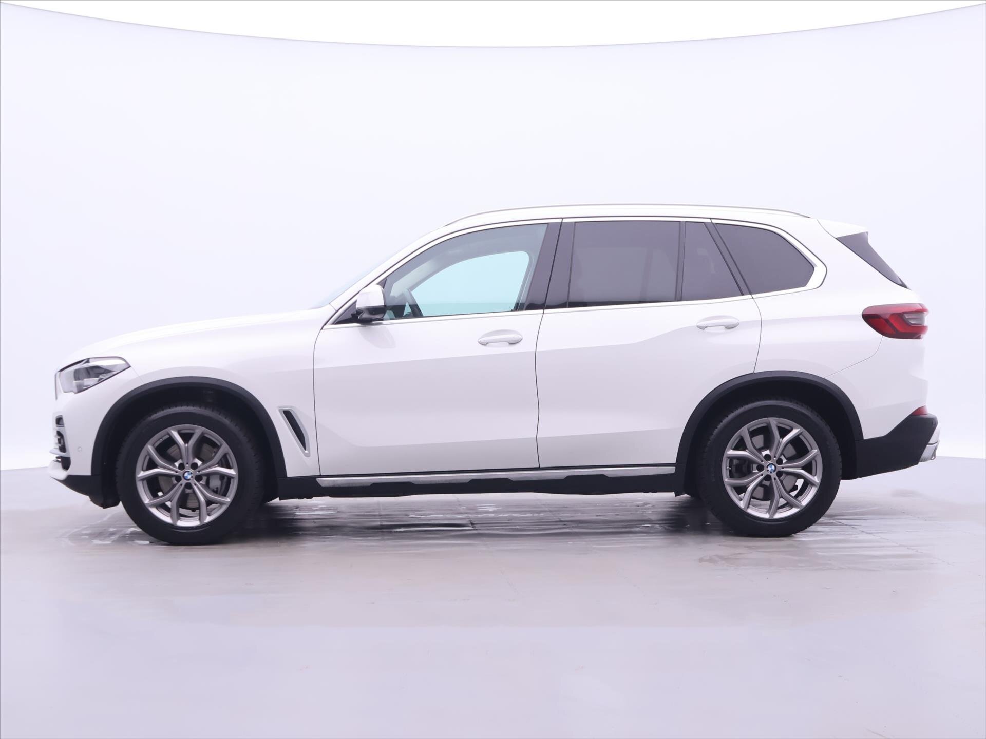 BMW X5 SUV 3,0 l 210 kw