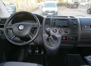 Volkswagen Multivan 11