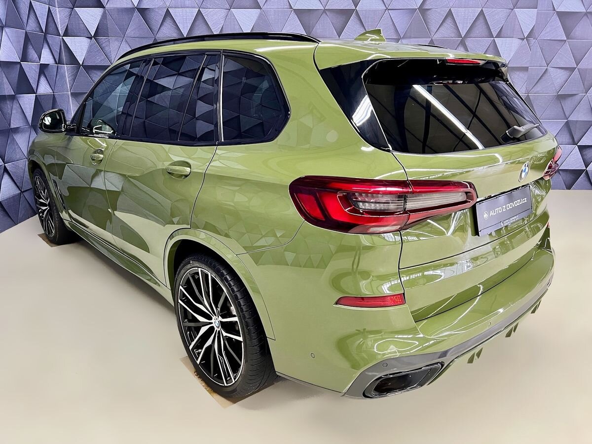 BMW X5 SUV 3,0 l 210 kw