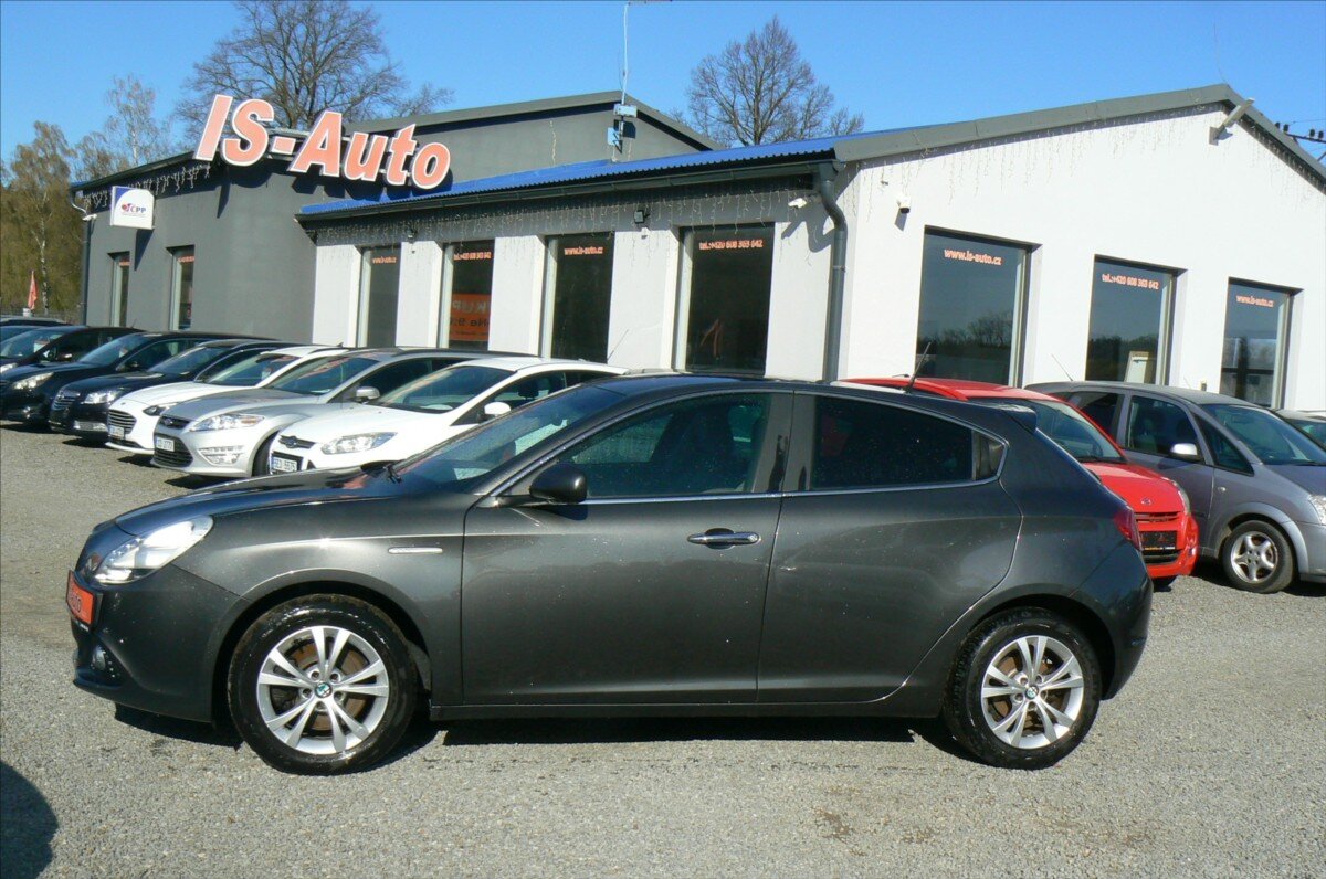 Alfa Romeo Giulietta Hatchback 2,0 l 110 kw