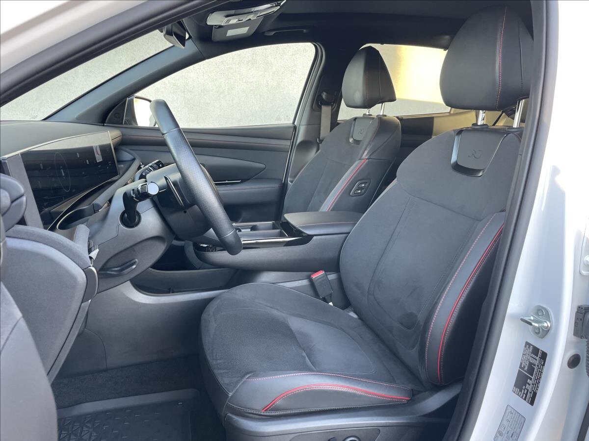 Hyundai Tucson SUV / Terénní 1,6 l 158 kw