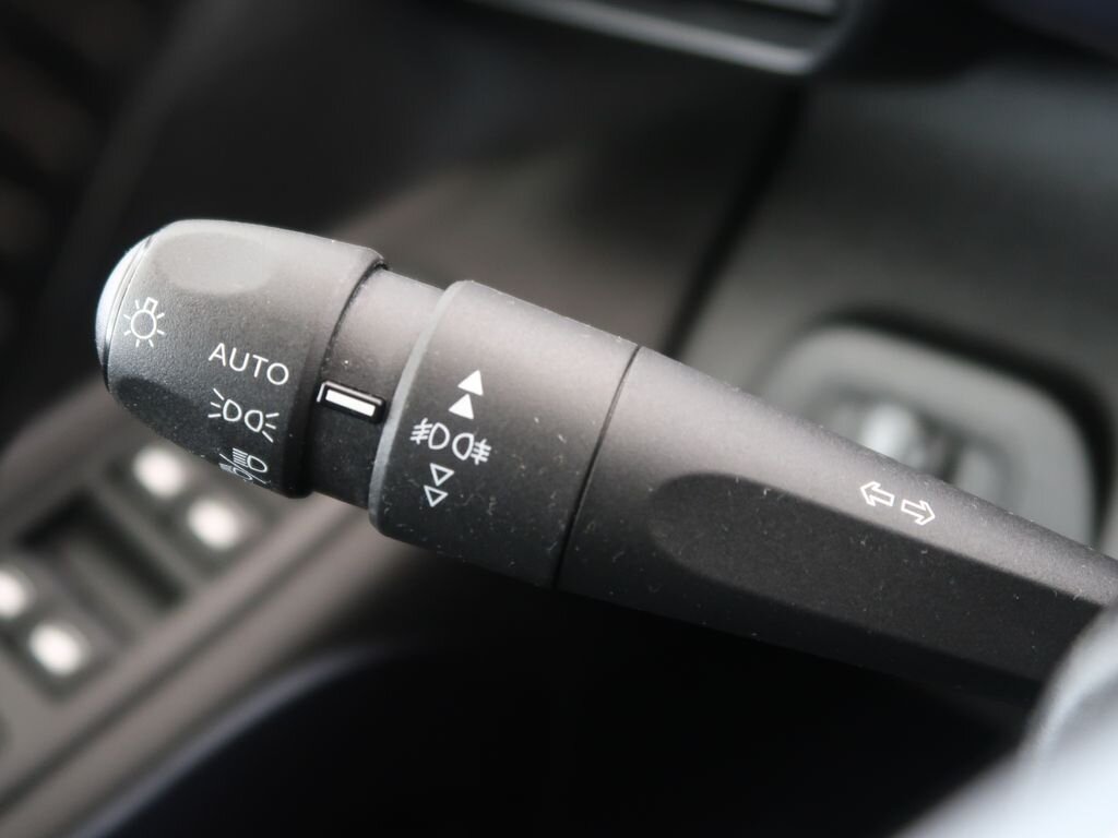 Peugeot Rifter MPV 1,5 l 96 kw