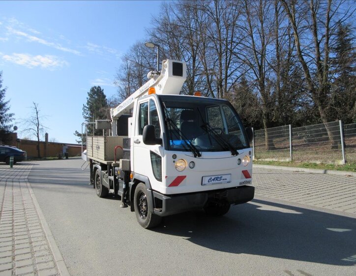 Multicar M 30 Valník 3,0 l 107 kw