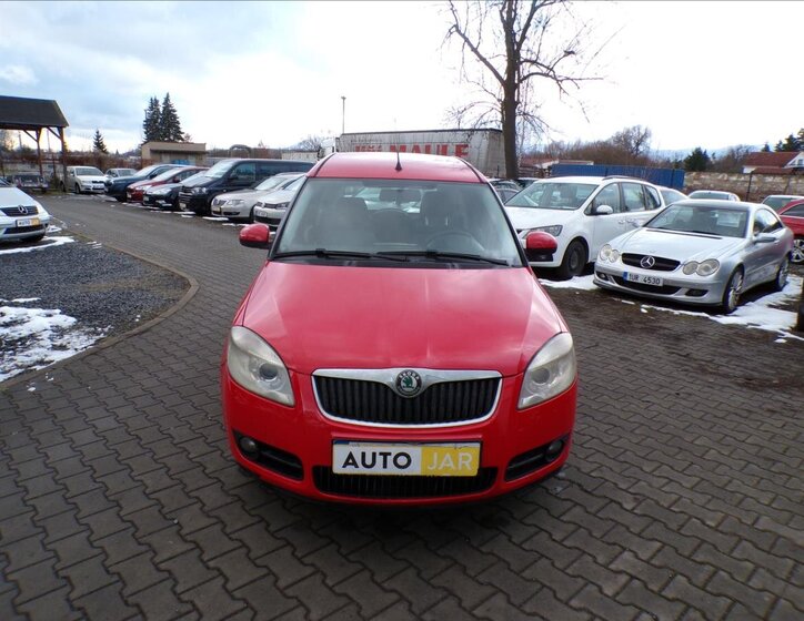 Škoda Roomster Kombi 1,4 l 63 kw