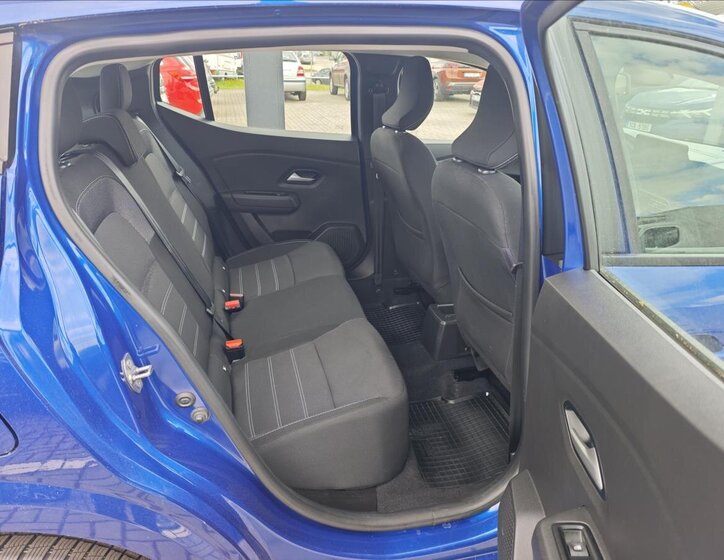 Dacia Sandero Hatchback 999,0 67 kw