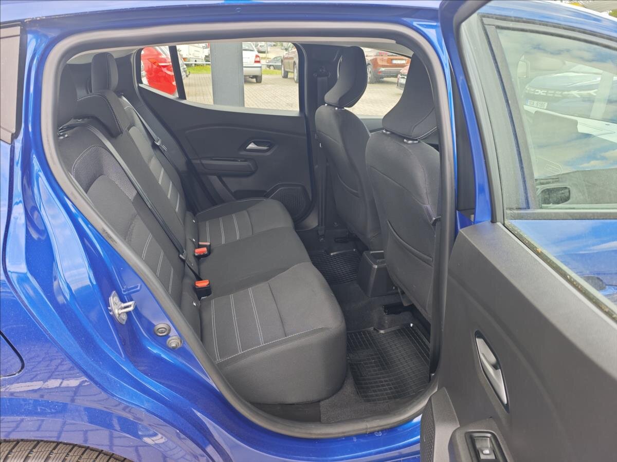 Dacia Sandero Hatchback 999,0 67 kw