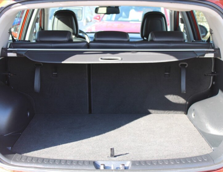 KIA Sportage SUV / Terénní 2,0 l 120 kw