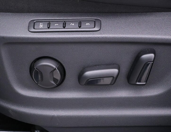 Škoda Kodiaq SUV / Terénní 2,0 l 140 kw