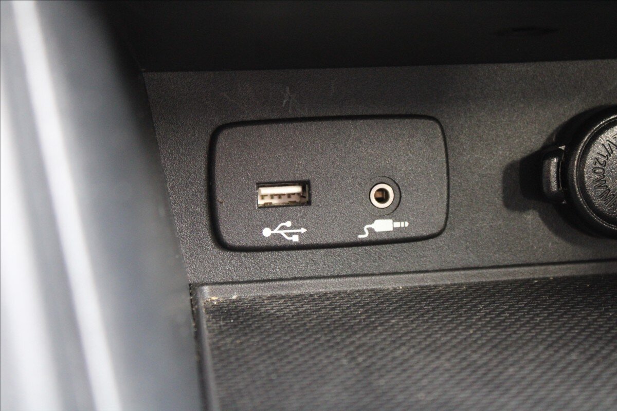 Subaru XV Kombi 1,6 l 84 kw