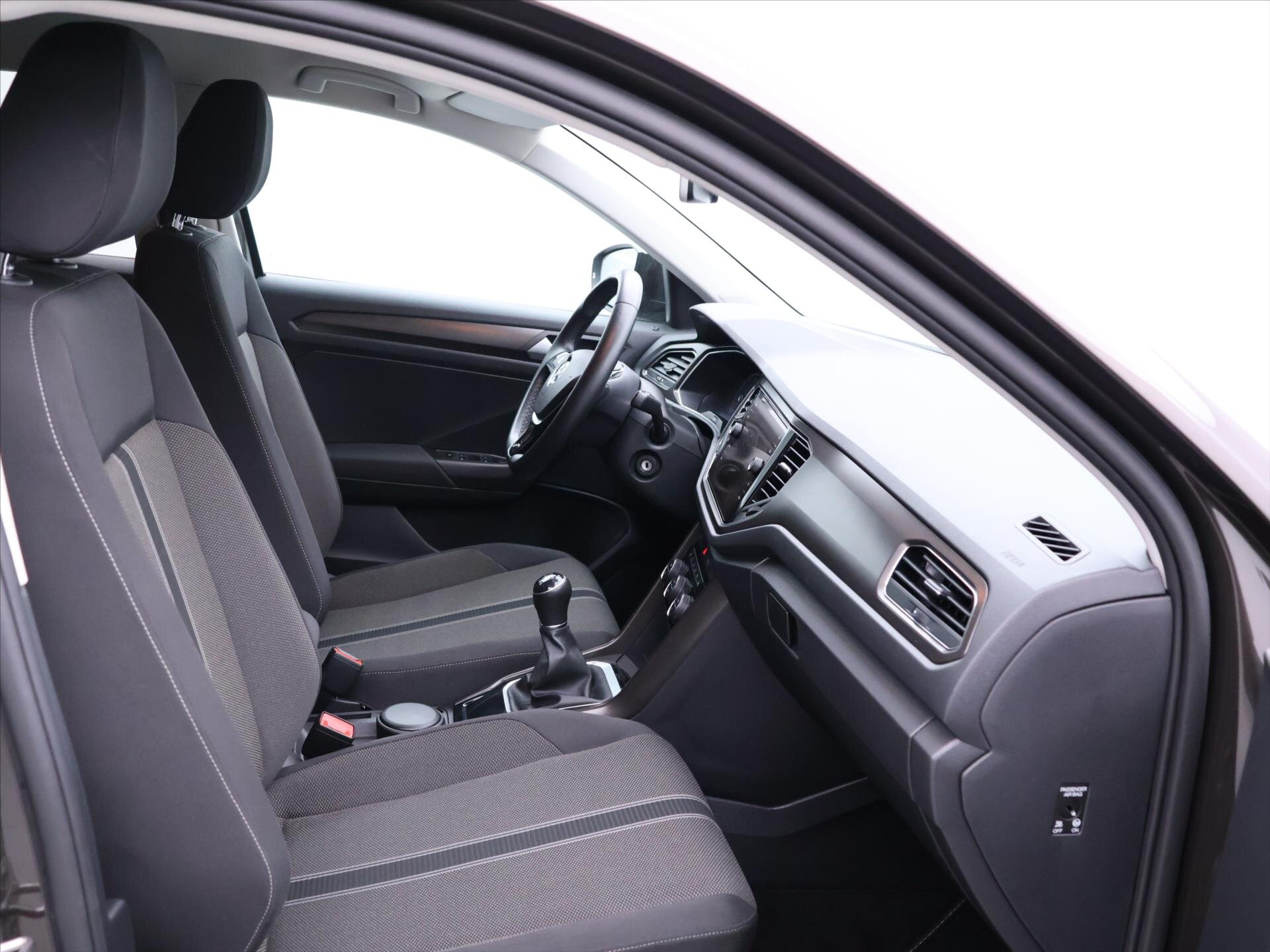 Volkswagen T-Roc SUV 1,5 l 110 kw