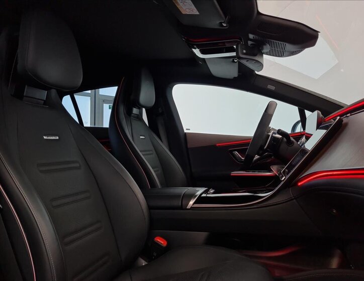 Mercedes-Benz EQE 14