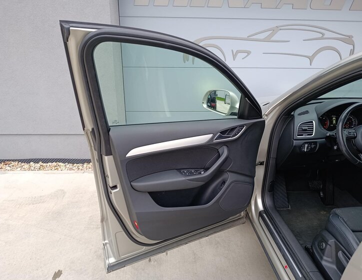 Audi Q3 SUV / Terénní 2,0 l 110 kw