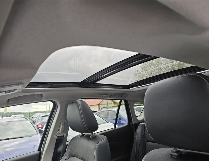 Suzuki SX4 S-Cross Hatchback 1,4 l 103 kw