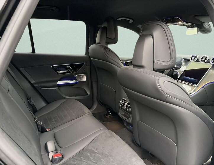 Mercedes-Benz GLC SUV / Terénní 2,0 l 145 kw