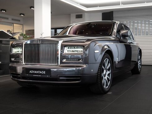 Rolls-Royce Phantom Sedan 6,7 l 338 kw