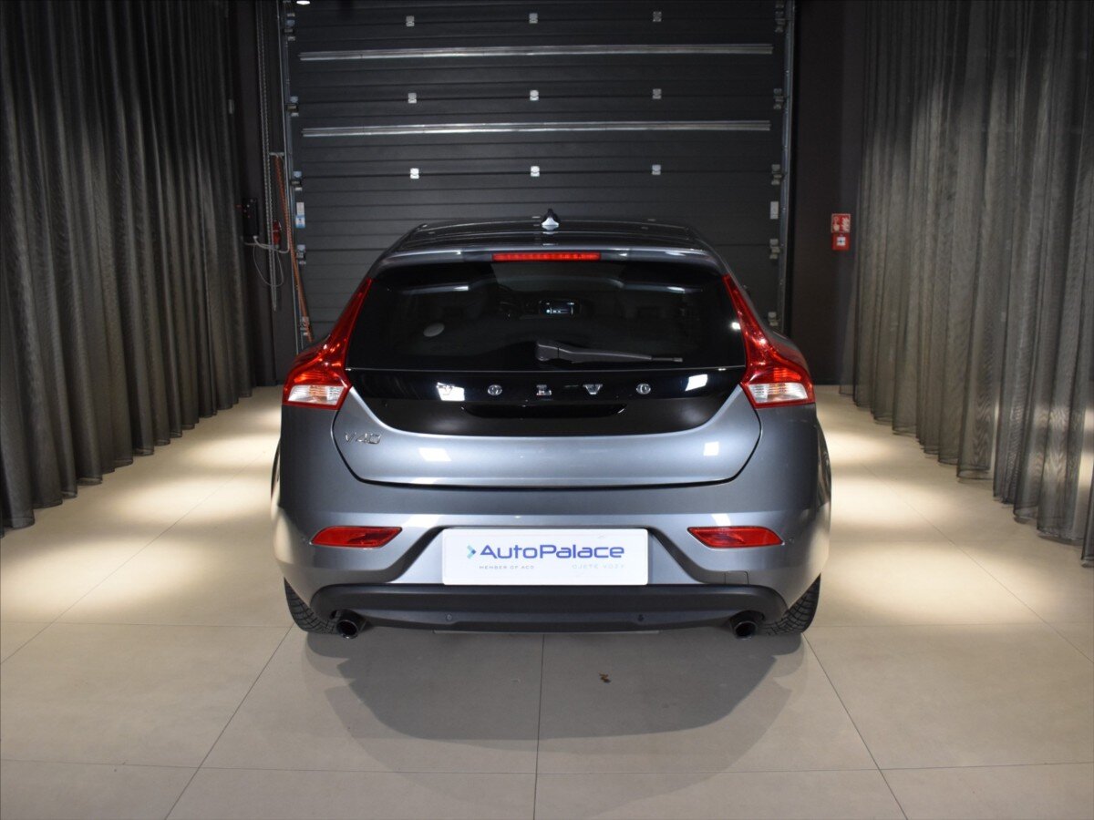 Volvo V40 Hatchback 1,5 l 112 kw