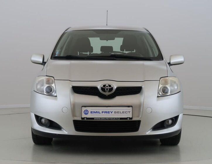 Toyota Auris Hatchback 1,6 l 91 kw