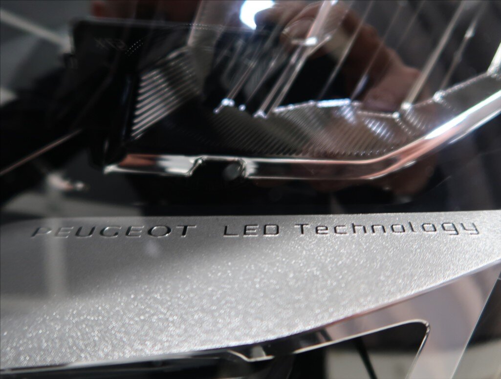 Peugeot 5008 MPV 1,5 l 96 kw