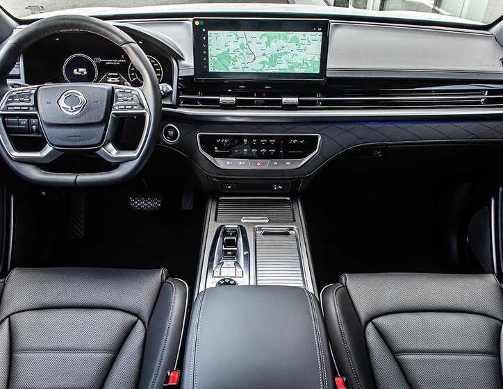 SsangYong Rexton SUV 2,2 l 149 kw