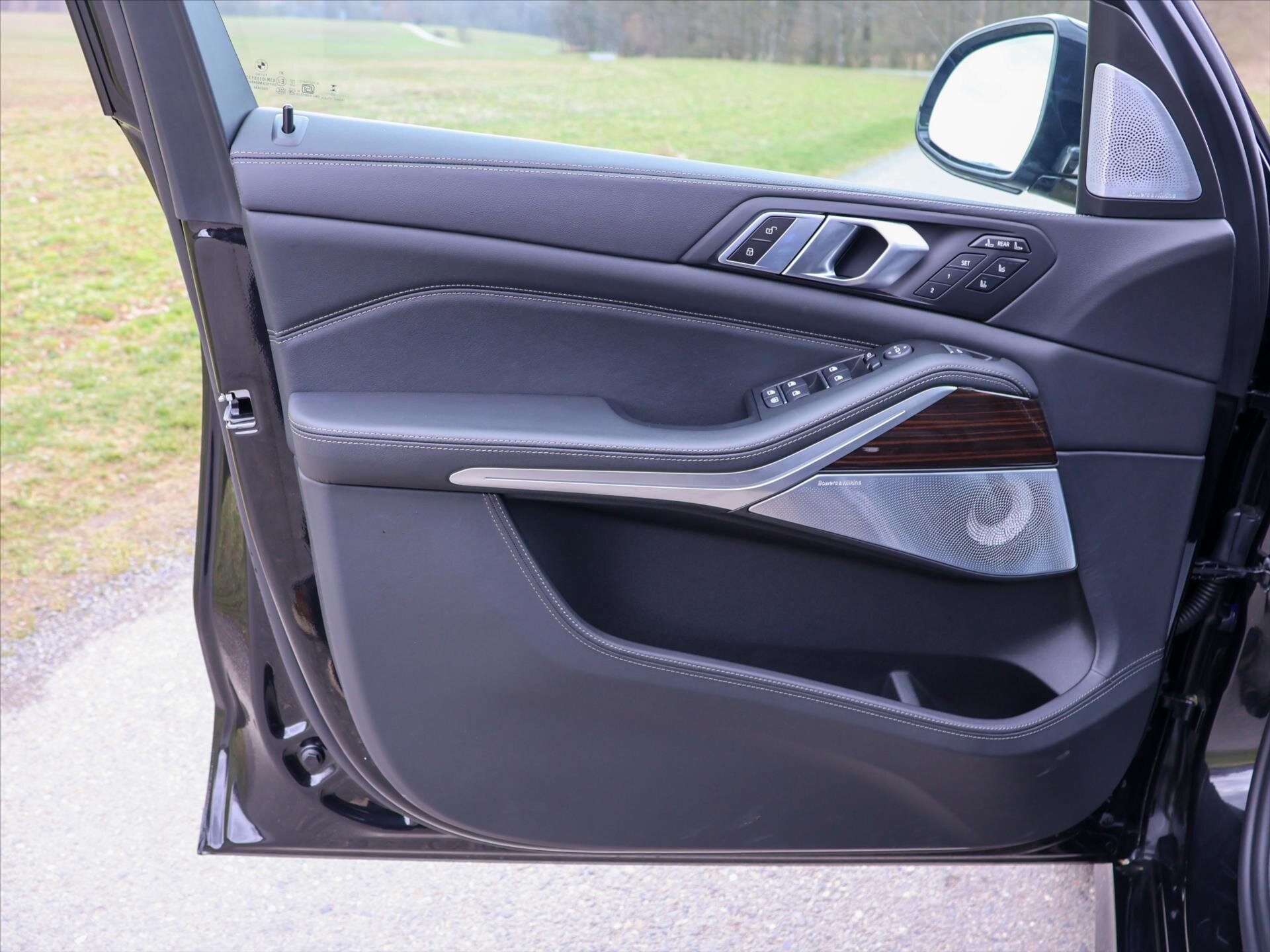 BMW X7 SUV / Terénní 3,0 l 259 kw