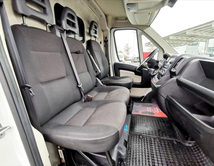 Peugeot Boxer 7