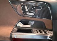 Mercedes-Benz GLB 10