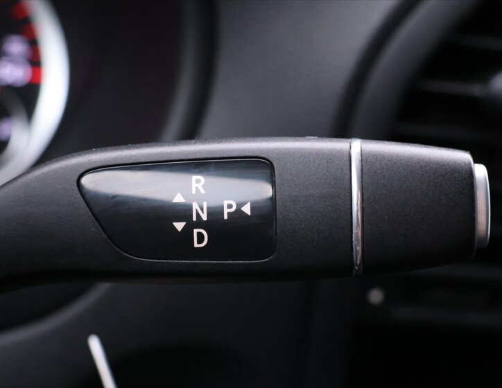 Mercedes-Benz Vito 20