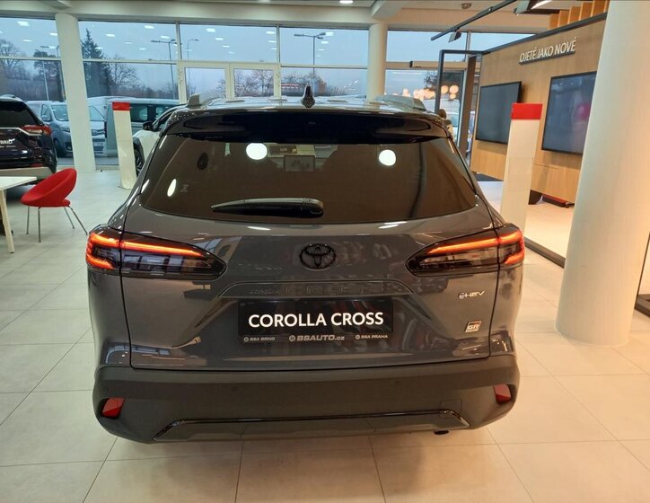 Toyota Corolla Cross SUV 2,0 l 131 kw