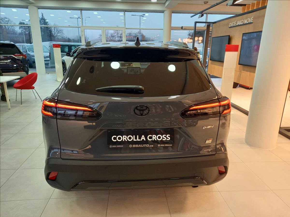 Toyota Corolla Cross SUV 2,0 l 131 kw