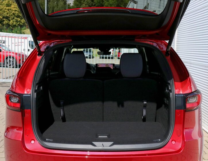 Mazda CX-80 SUV / Terénní 3,3 l 187 kw