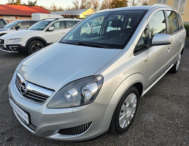 Opel Zafira 2