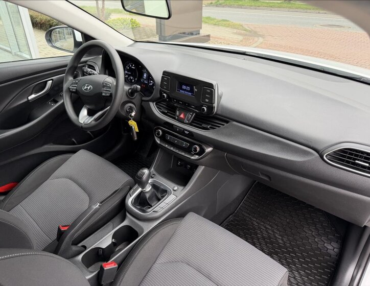 Hyundai i30 Hatchback 1,5 l 80 kw