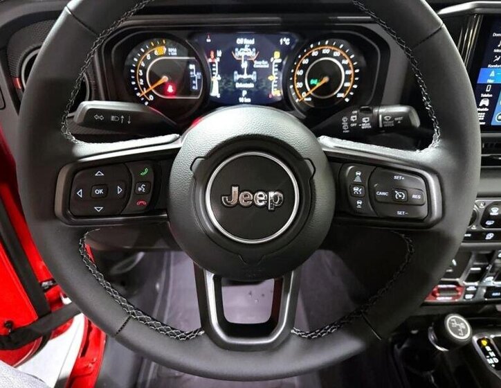 Jeep Wrangler Kombi 2,0 l 200 kw