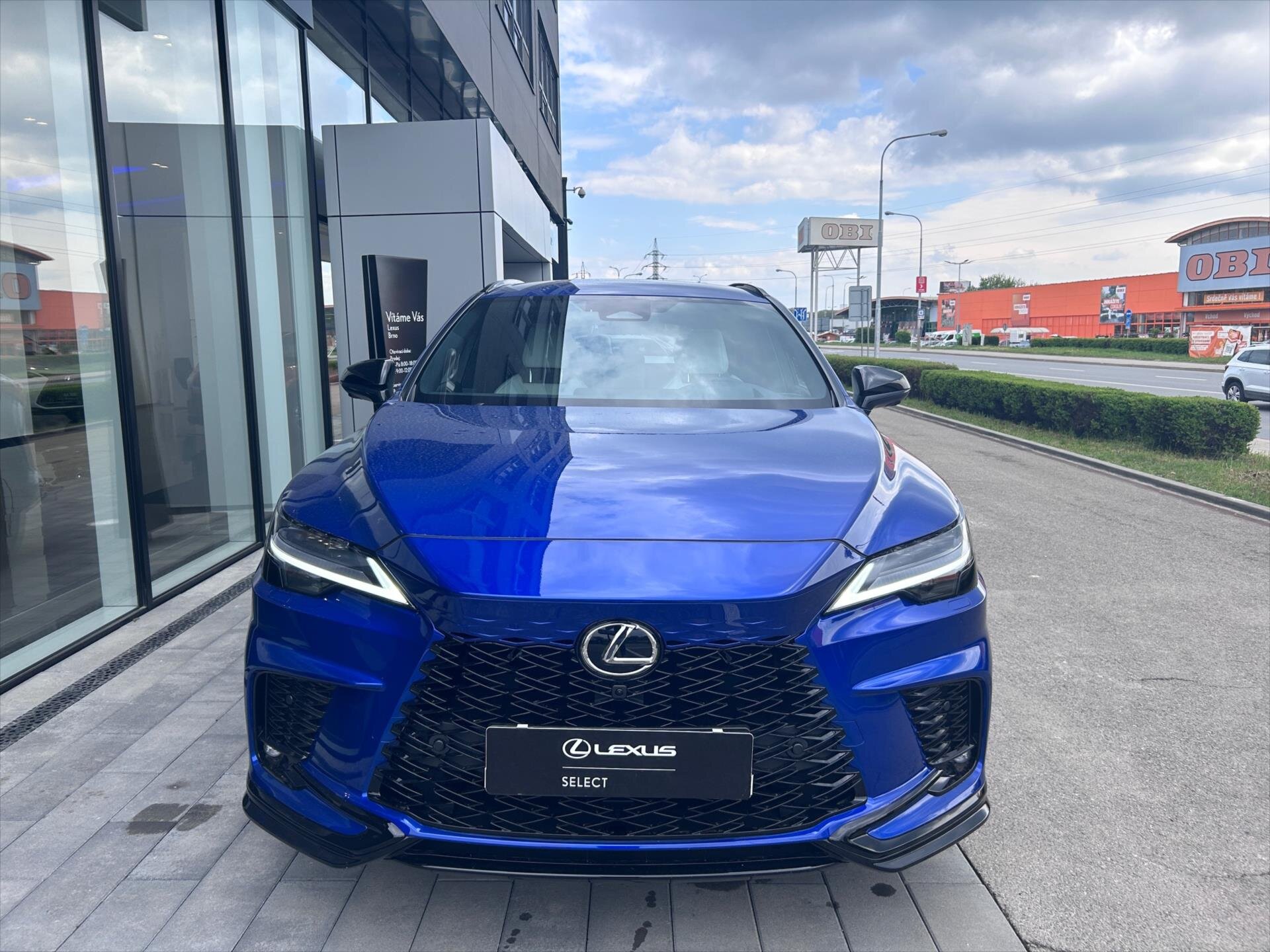 Lexus RX 500h SUV / Terénní 2,4 l 272 kw