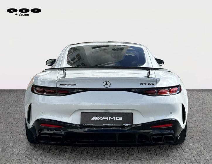 Mercedes-Benz AMG GT 4