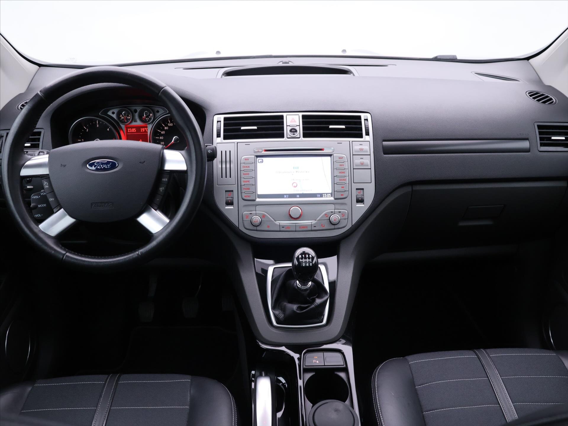 Ford Kuga SUV / Terénní 2,0 l 103 kw