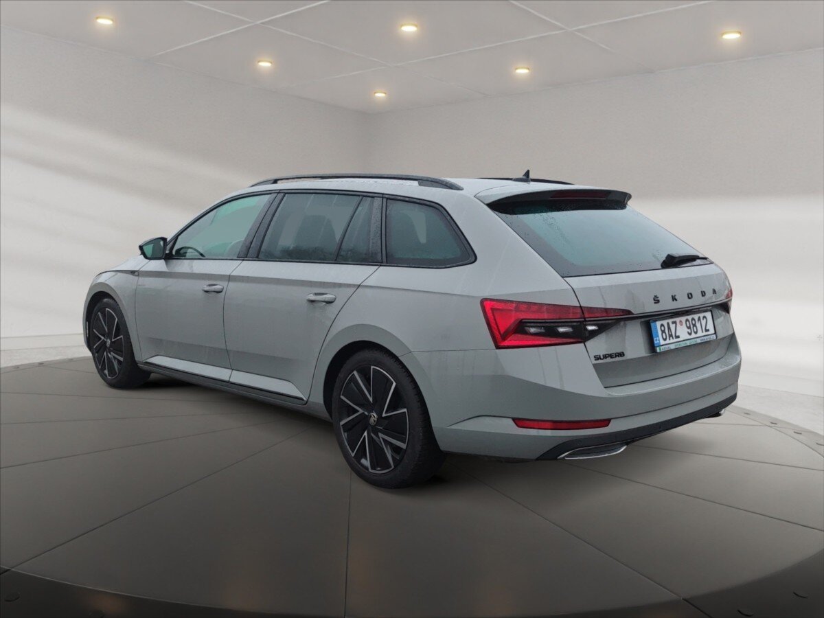 Škoda Superb Kombi 2,0 l 140 kw