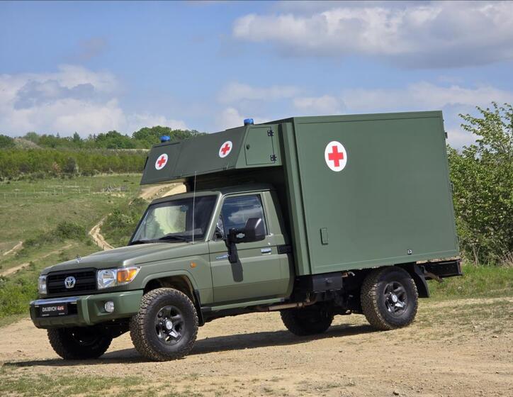 Toyota Land Cruiser 8