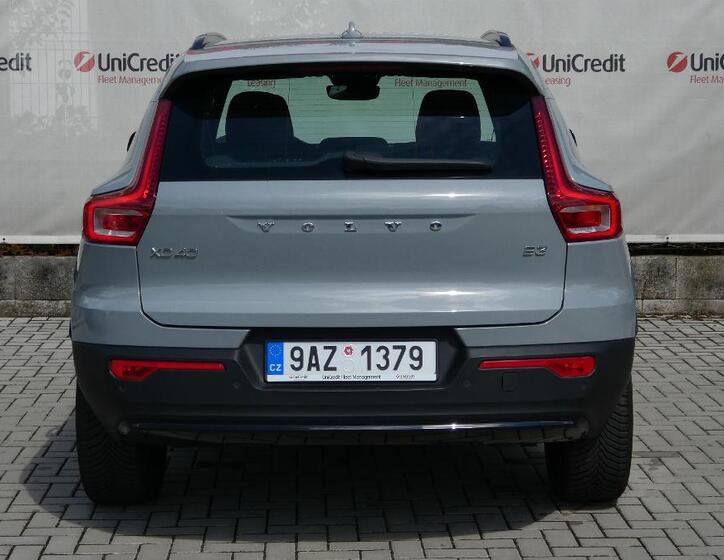 Volvo XC40 4