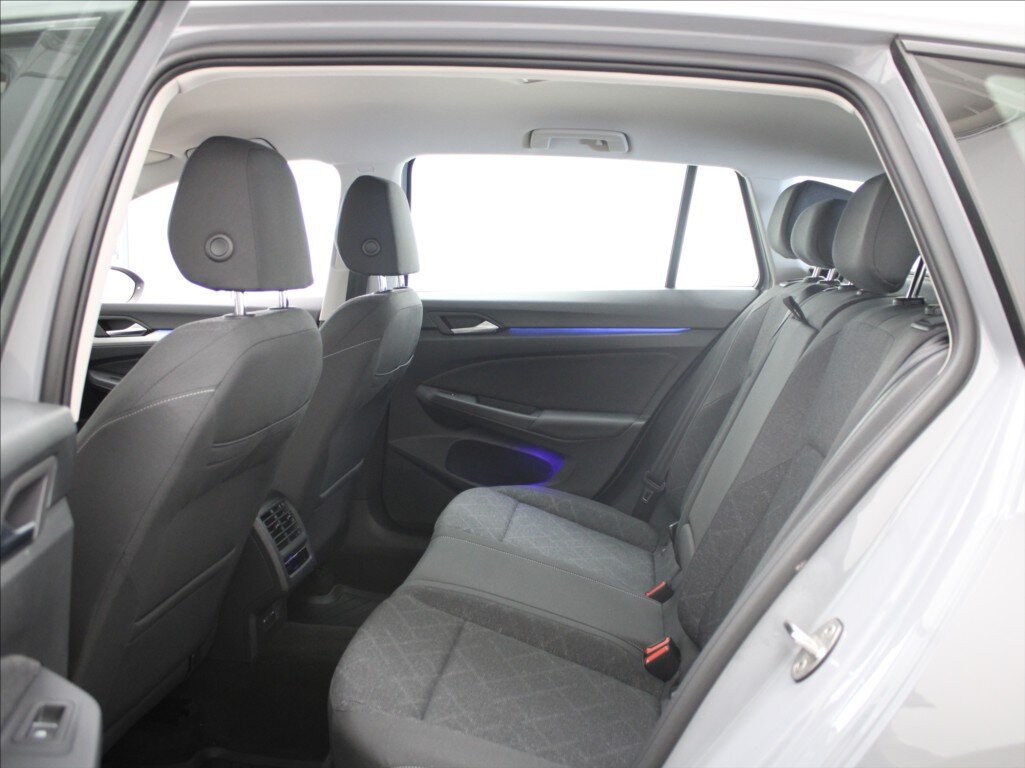 Volkswagen Golf Kombi 999,0 81 kw