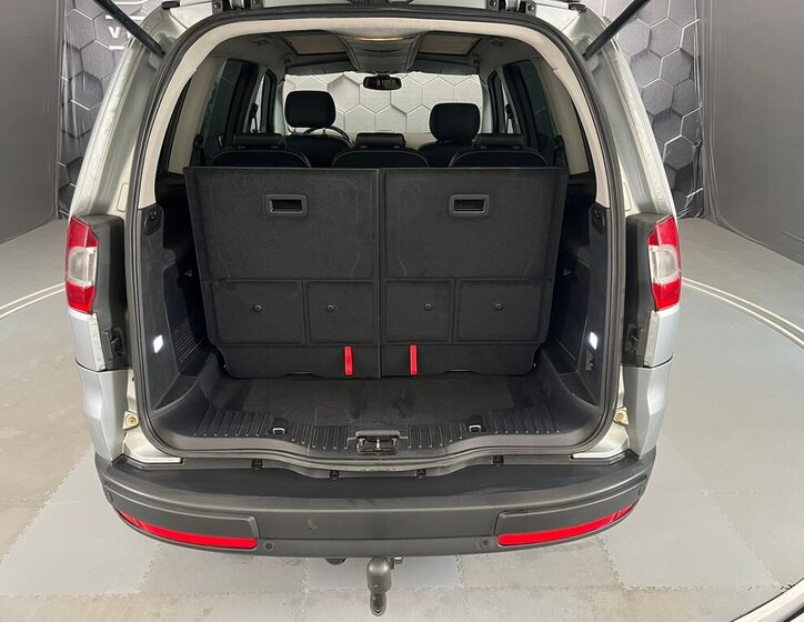 Ford Galaxy MPV 2,0 l 103 kw