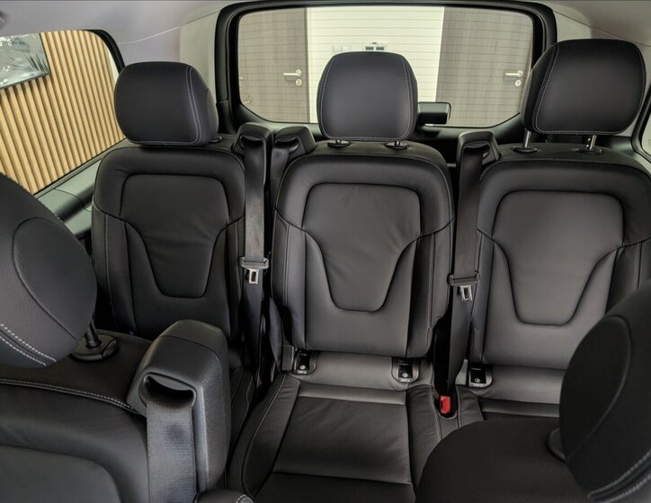 Mercedes-Benz Třídy V VAN-Minibus 2,0 l 174 kw